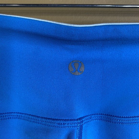 Lululemon - Picture 4 of 6